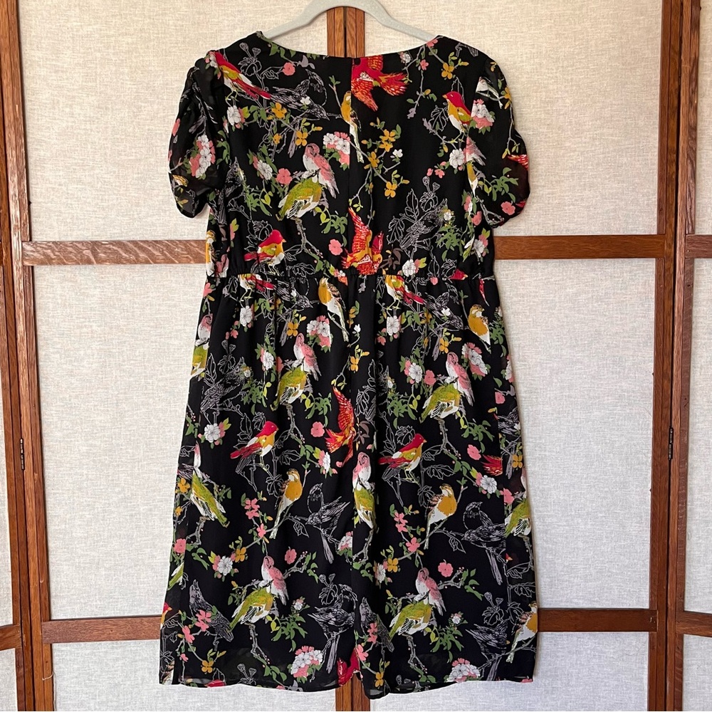 Black Floral & Bird Print Short Sleeve Maternity Dress Size M - Picture 2 of 13